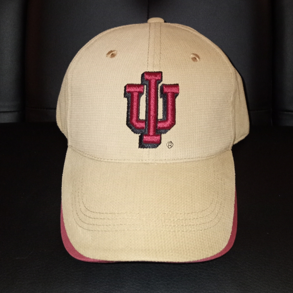Indiana Hoosiers IU Vintage Starter VelCro Back Khaki Hat Sewed Logo